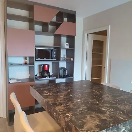 Lounge T3# Garedetours #standing Apartman *