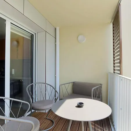 Apartman Lounge T3# Garedetours #standing *